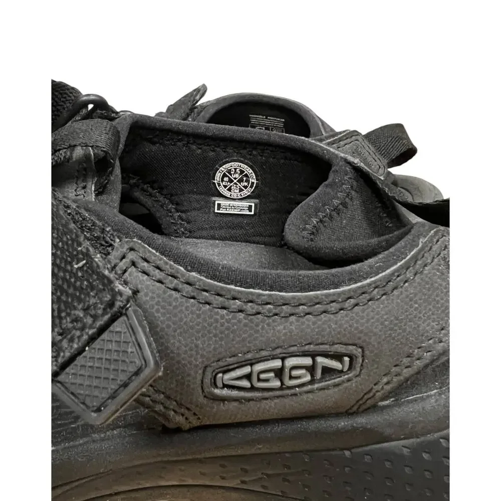 KEEN Women’s 9.5 Black Waterproof Sport Hiking Trail Sandals Outdoor Gorpcore